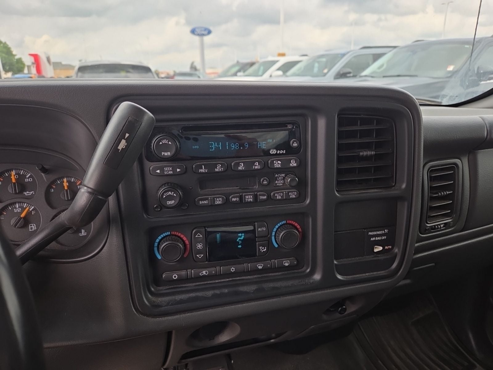2003 Chevrolet Silverado 1500 LS 1SB