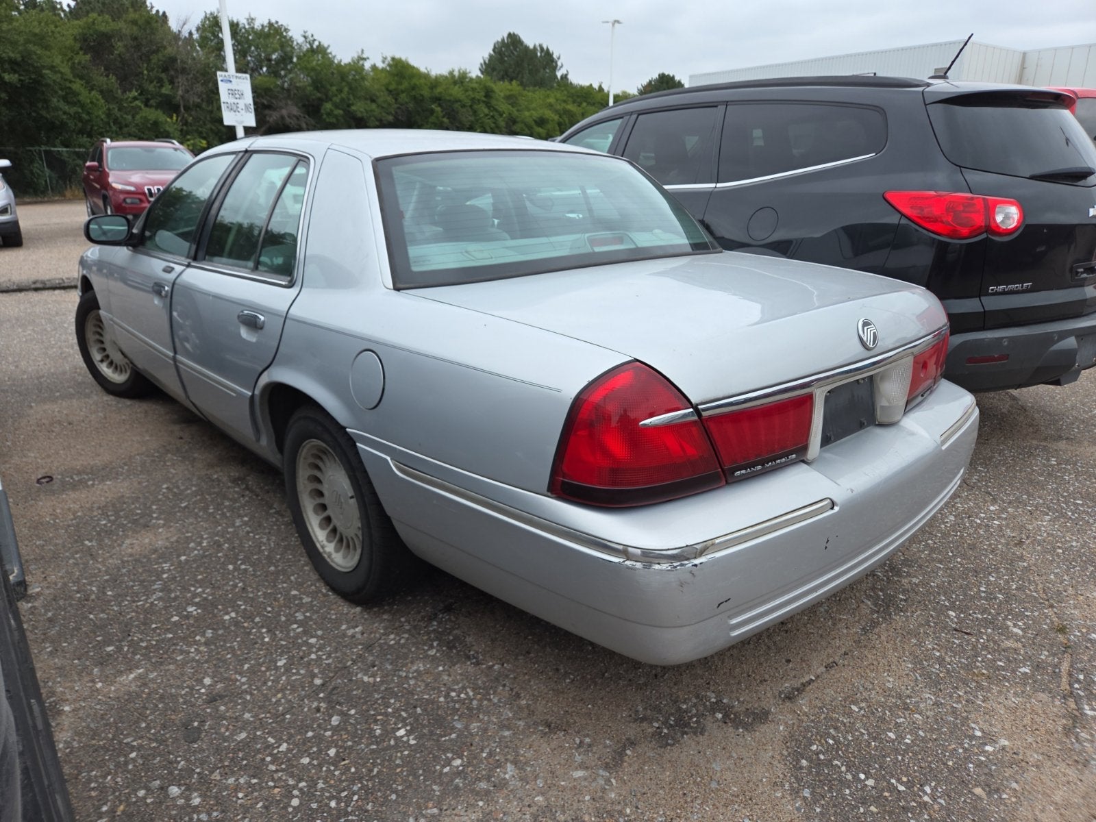 Used 2001 Mercury Grand Marquis LS with VIN 2MEFM75W51X653347 for sale in Hastings, NE