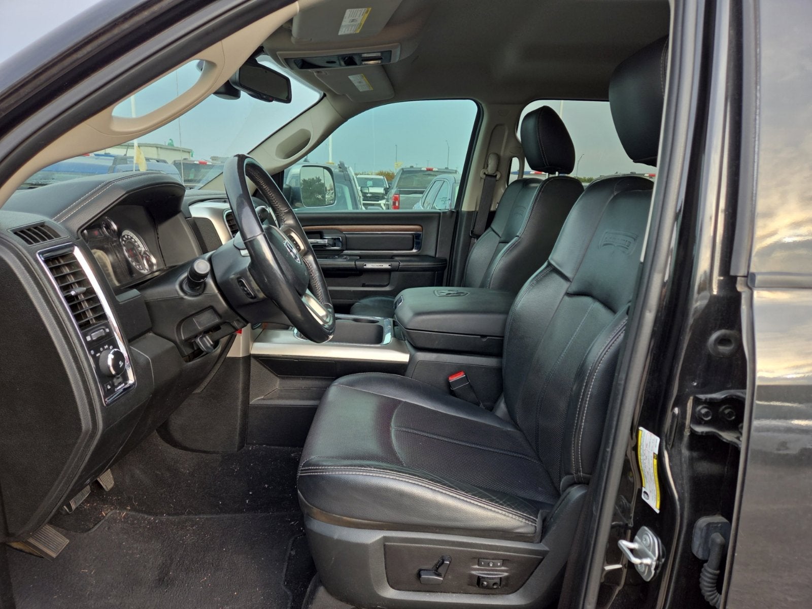 2018 RAM 3500 Laramie Crew Cab