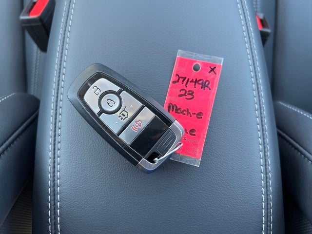 2023 Ford Mustang Mach-E California Route 1 200A