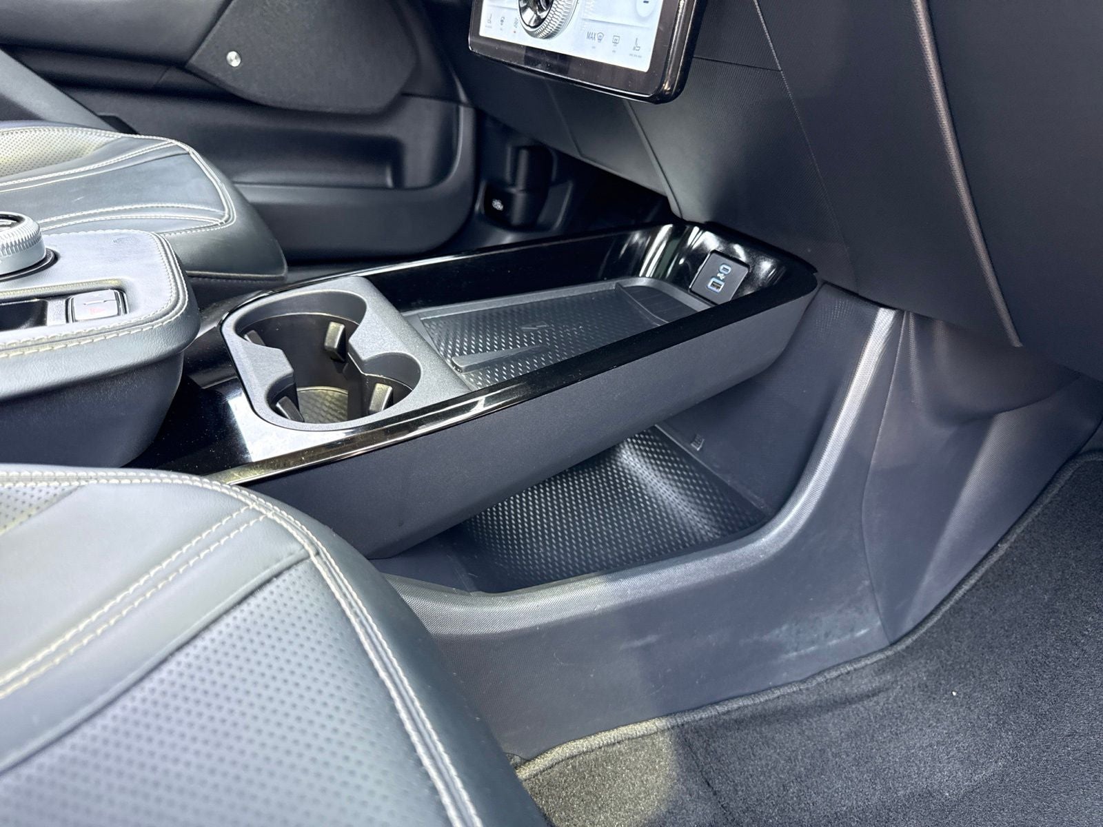 2024 Ford Mustang Mach-E Premium EAWD 300A
