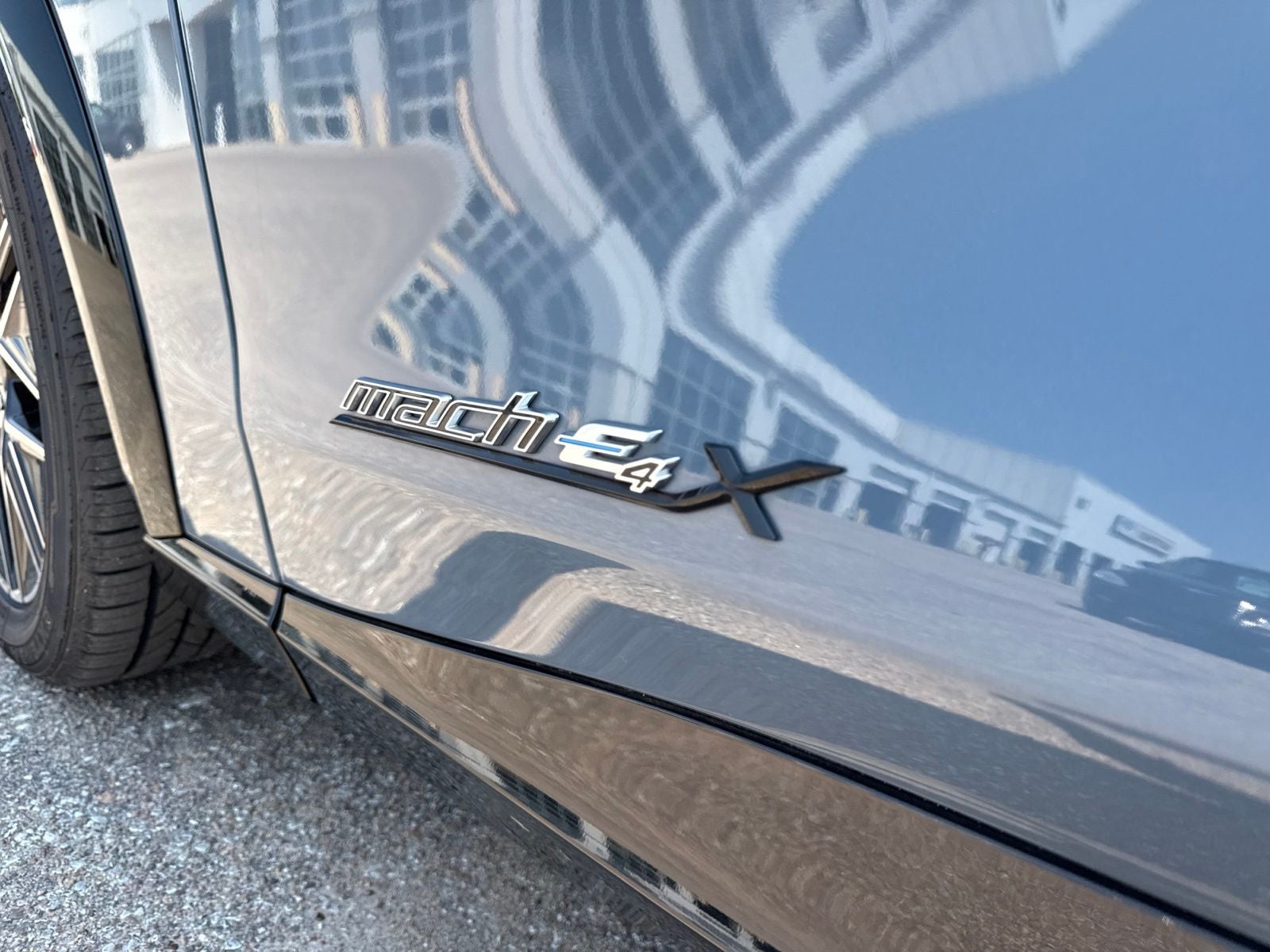 2024 Ford Mustang Mach-E Premium EAWD 300A