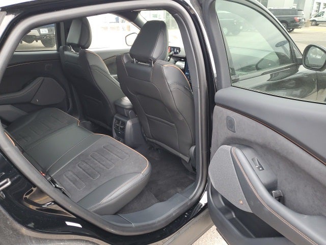 2022 Ford Mustang Mach-E GT 400A