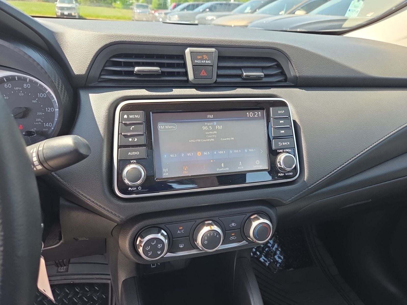 2023 Nissan Versa 1.6 S