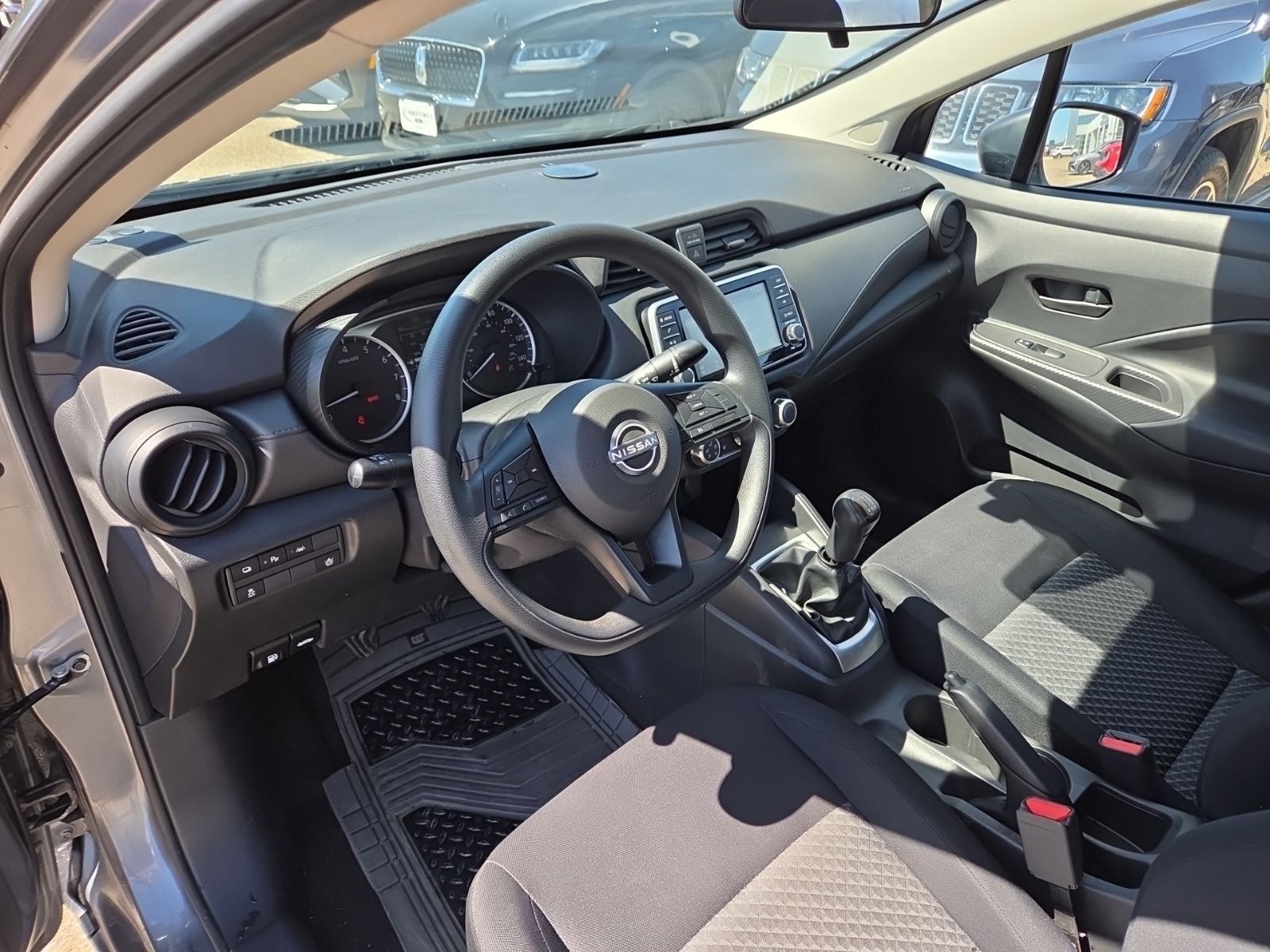 2023 Nissan Versa 1.6 S