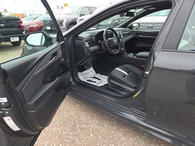 2025 Toyota Camry SE Hybrid