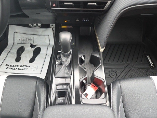 2025 Toyota Camry SE Hybrid