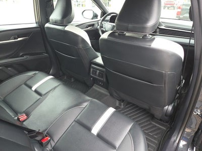 2025 Toyota Camry SE Hybrid