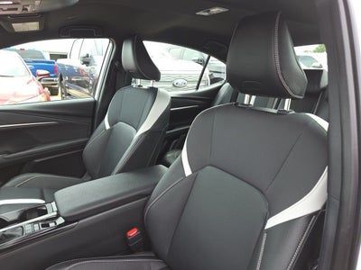 2025 Toyota Camry SE Hybrid