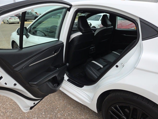 2025 Toyota Camry SE Hybrid