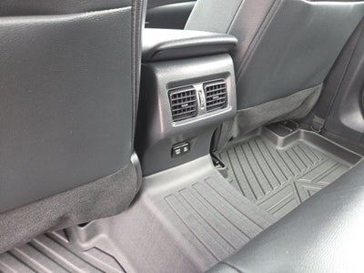 2025 Toyota Camry SE Hybrid