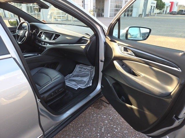 2022 Buick Enclave Essence 1SL