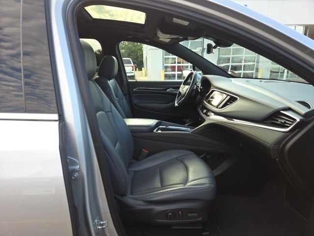 2022 Buick Enclave Essence 1SL