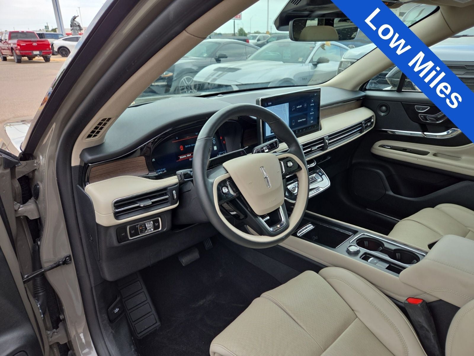 2025 Lincoln Corsair Reserve III 202A