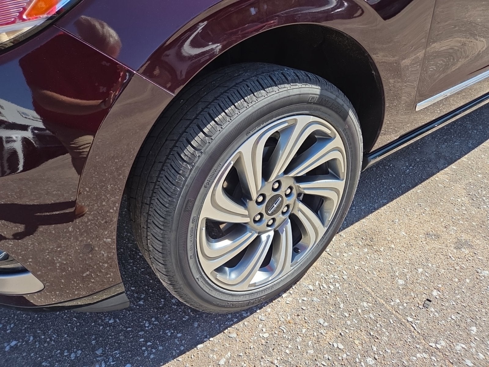 2023 Lincoln Navigator Standard 100A