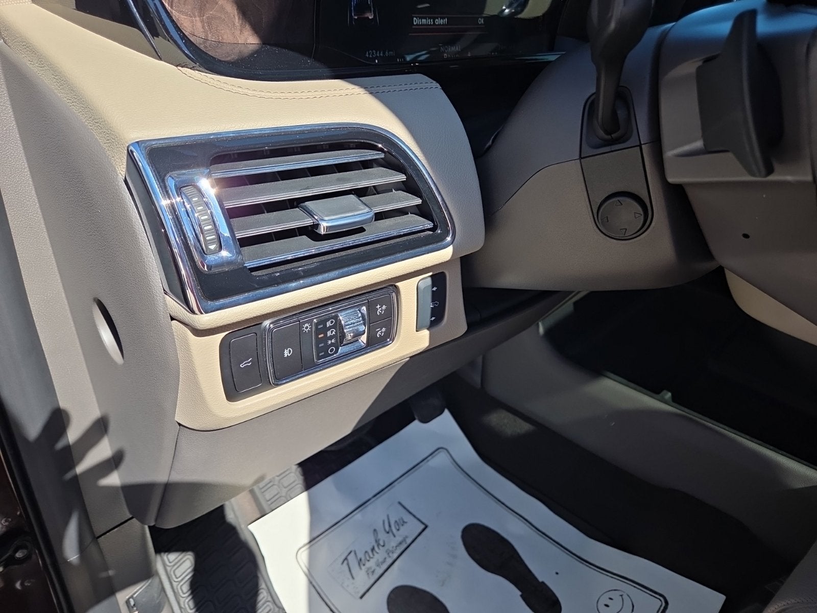 2023 Lincoln Navigator Standard 100A