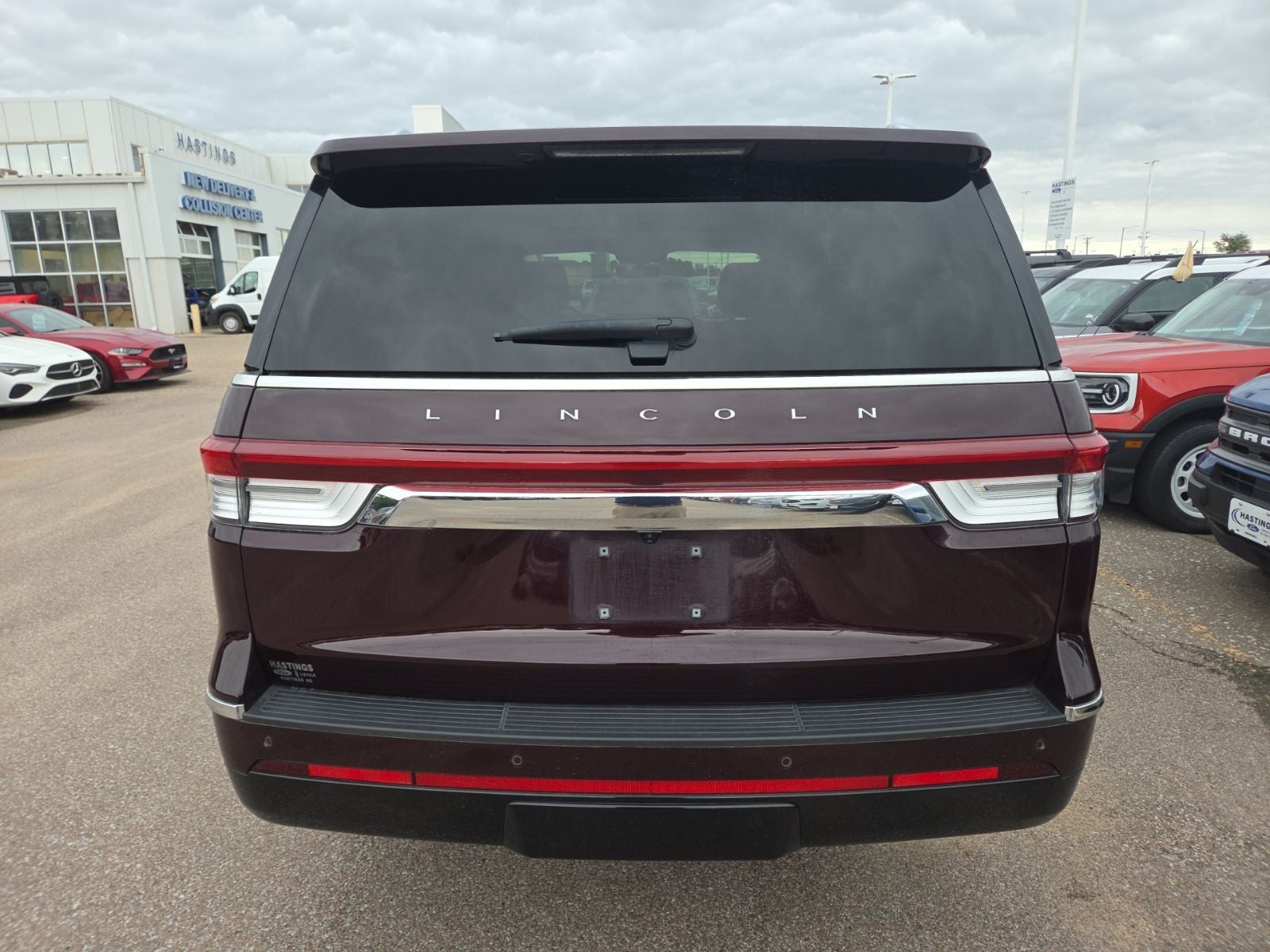 2023 Lincoln Navigator Standard 100A