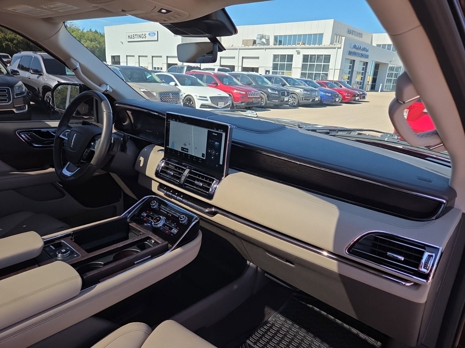2023 Lincoln Navigator Standard 100A