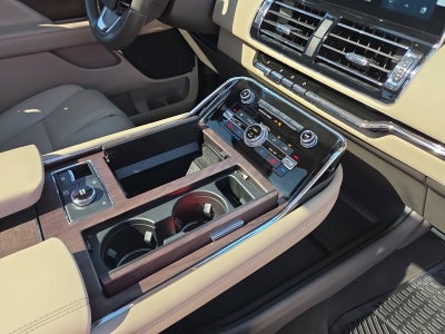 2023 Lincoln Navigator Standard 100A