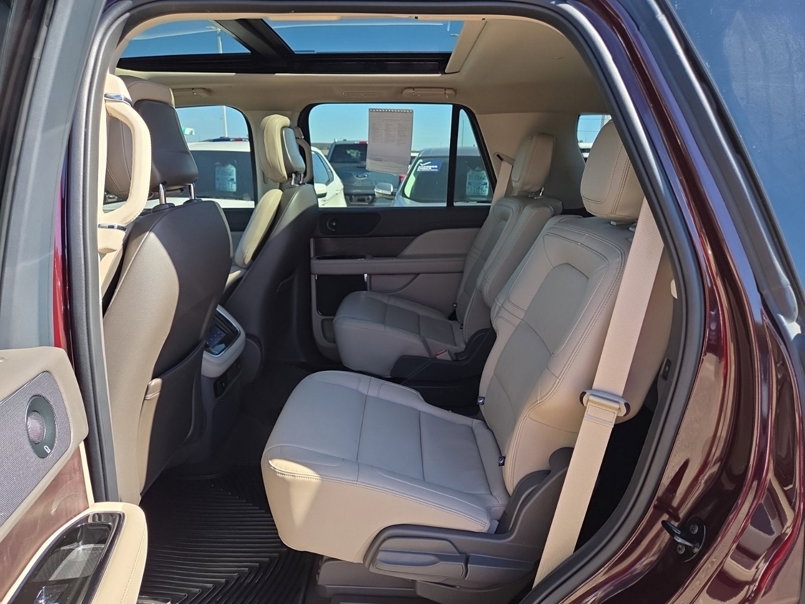 2023 Lincoln Navigator Standard 100A