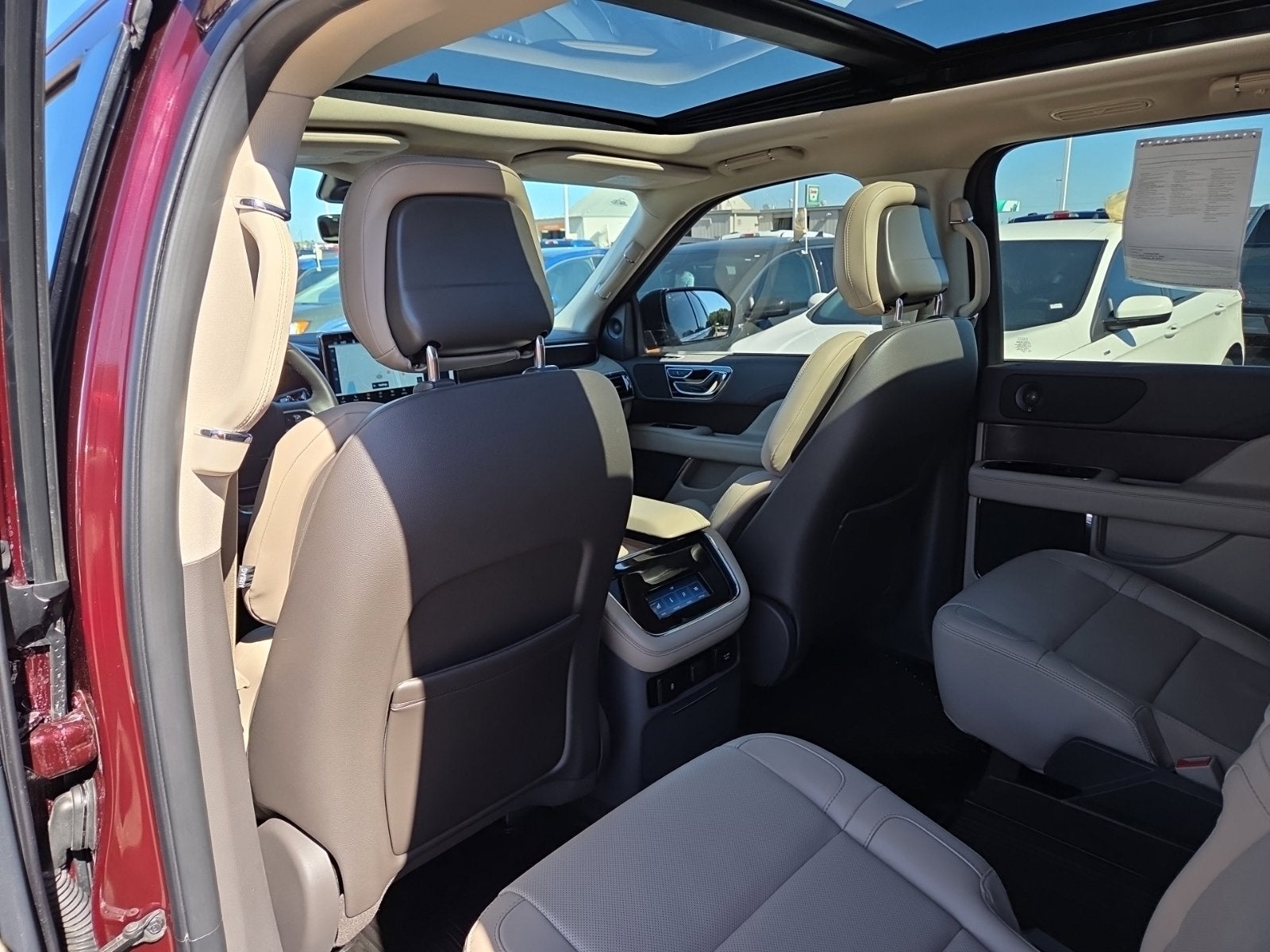 2023 Lincoln Navigator Standard 100A