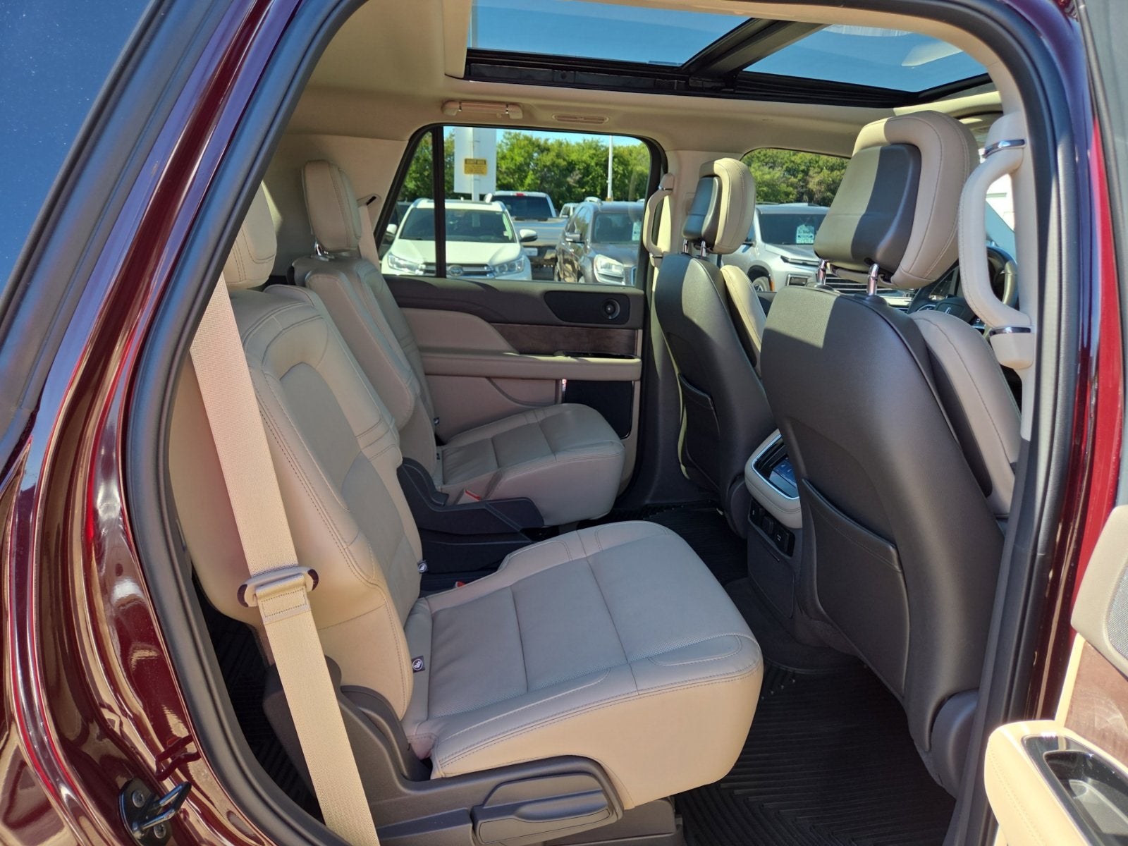 2023 Lincoln Navigator Standard 100A