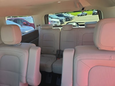 2023 Lincoln Navigator Standard 100A