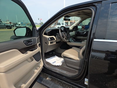 2022 Lincoln Navigator L Reserve 200A