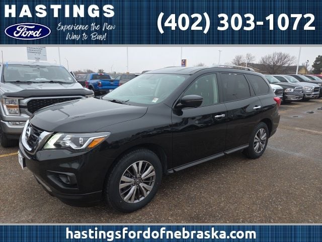 2019 Nissan Pathfinder SL