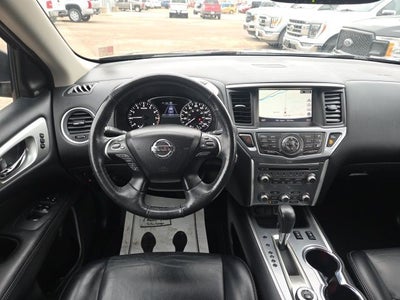 2019 Nissan Pathfinder SL