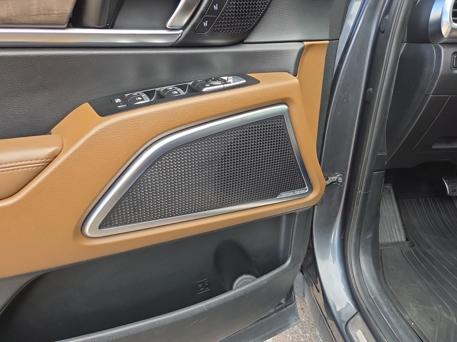 2022 Kia Telluride SX Prestige Nightfall