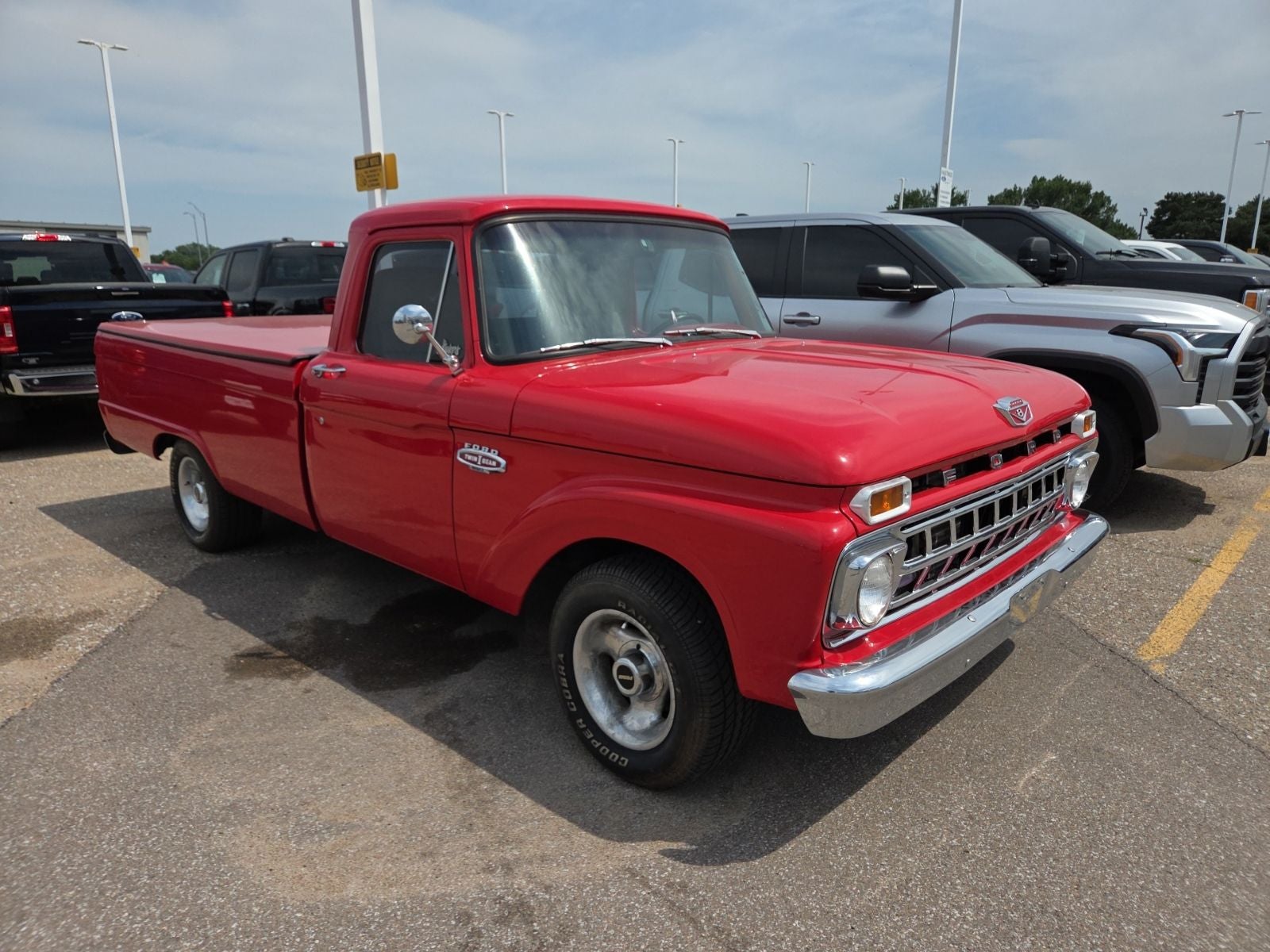 1965 Ford F-100 Base