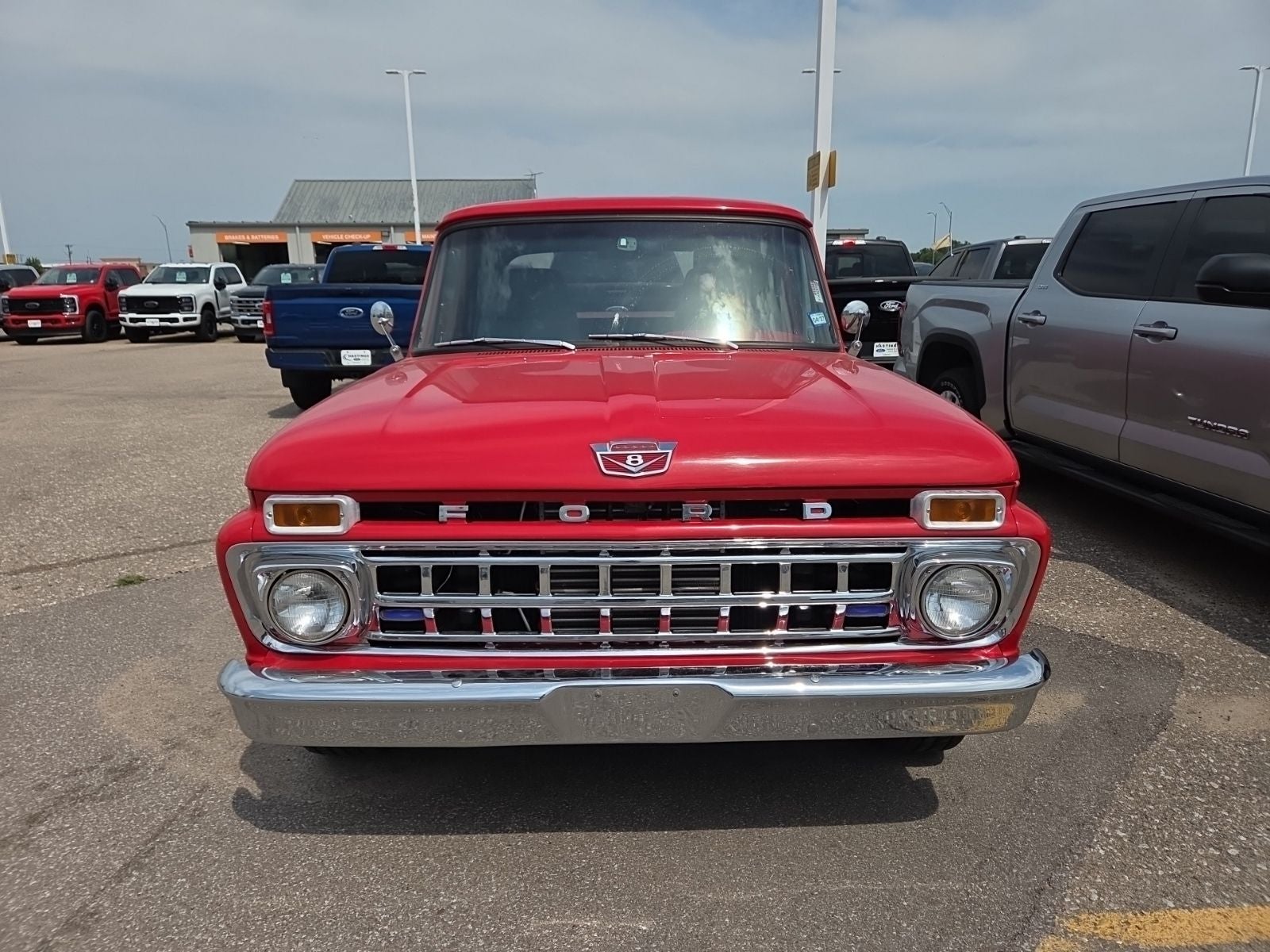 1965 Ford F-100 Base