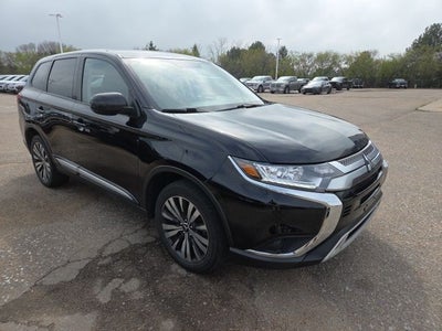 2019 Mitsubishi Outlander ES