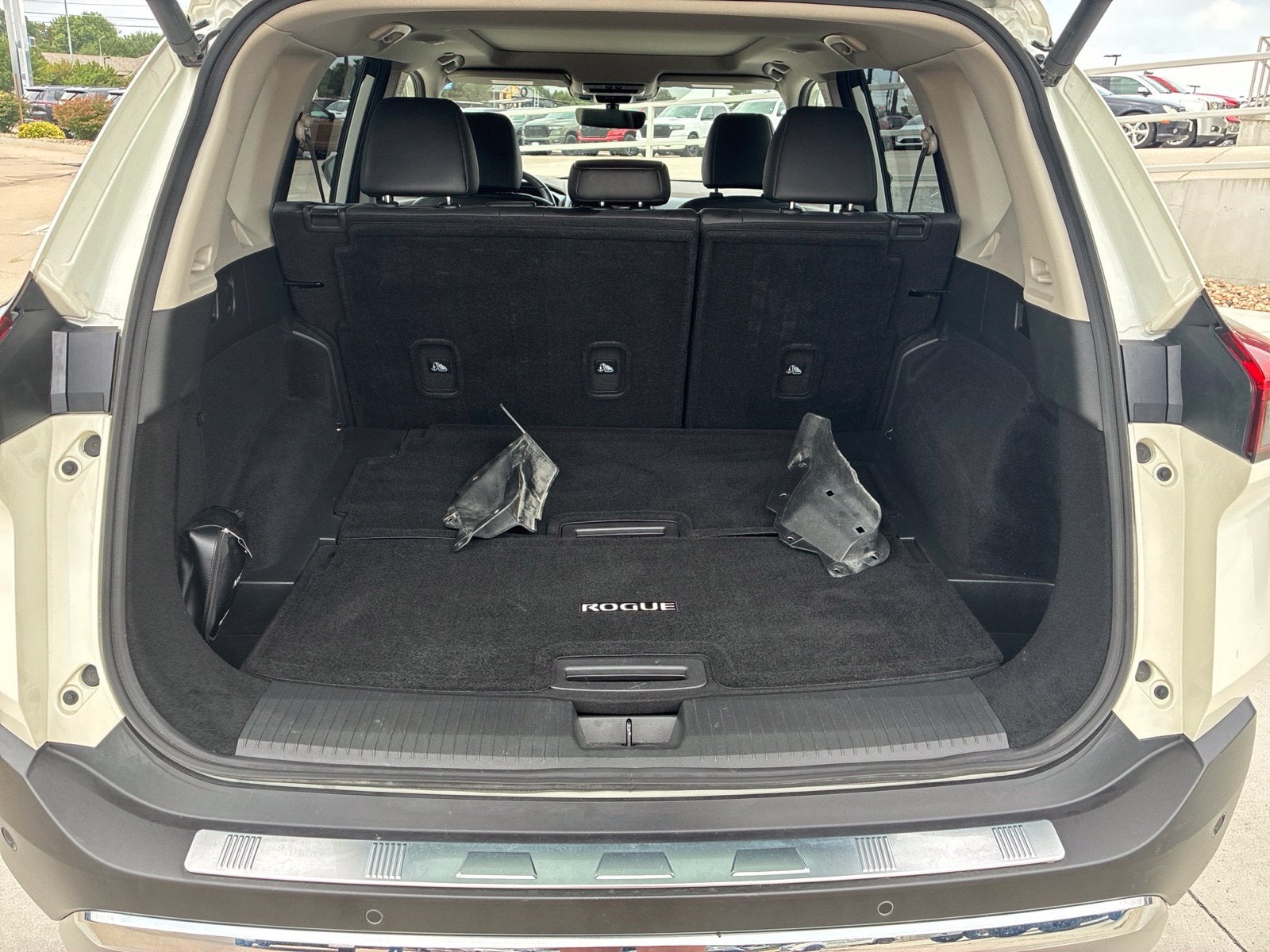 2022 Nissan Rogue Platinum