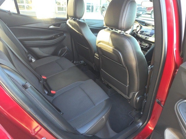 2022 Buick Encore GX Preferred 1SB