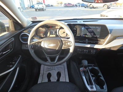 2025 Chevrolet Trax LS 1LS