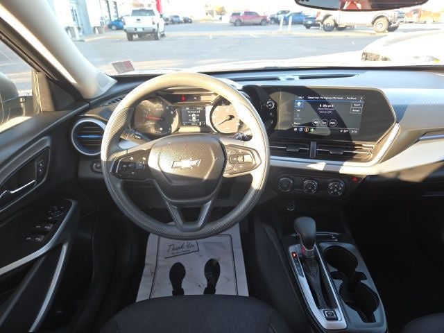 2025 Chevrolet Trax LS 1LS