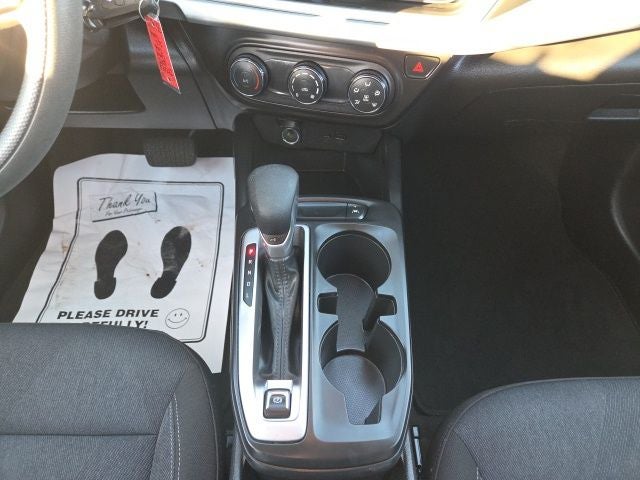 2025 Chevrolet Trax LS 1LS