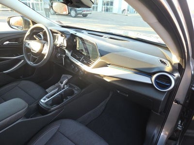 2025 Chevrolet Trax LS 1LS