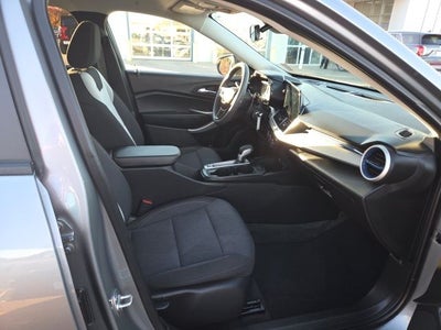 2025 Chevrolet Trax LS 1LS