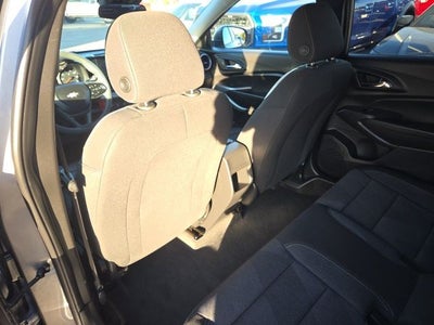 2025 Chevrolet Trax LS 1LS