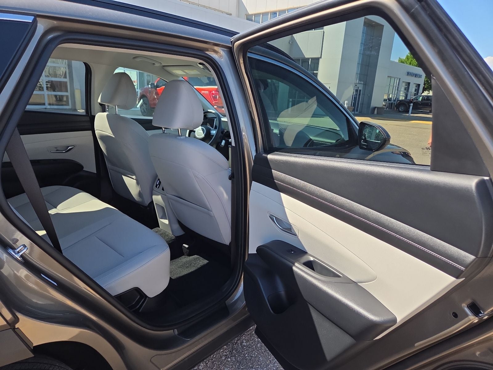 2026 Hyundai Tucson Hybrid SEL