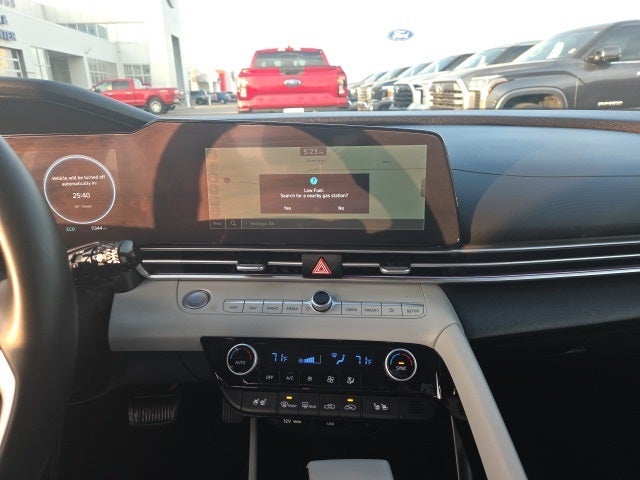 2025 Hyundai Elantra Hybrid Limited