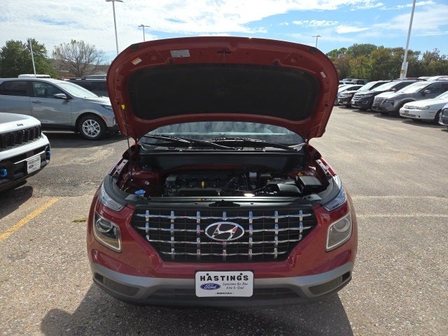 2022 Hyundai Venue SEL