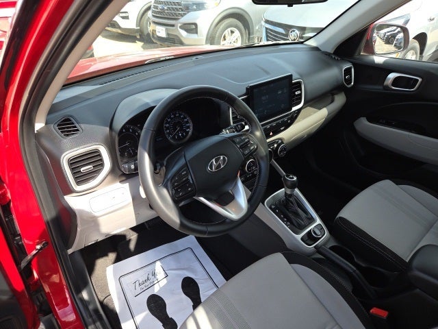 2022 Hyundai Venue SEL