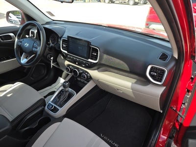 2022 Hyundai Venue SEL
