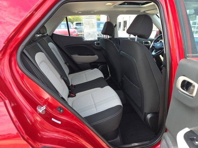 2022 Hyundai Venue SEL