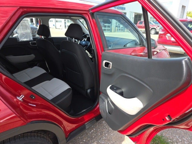 2022 Hyundai Venue SEL