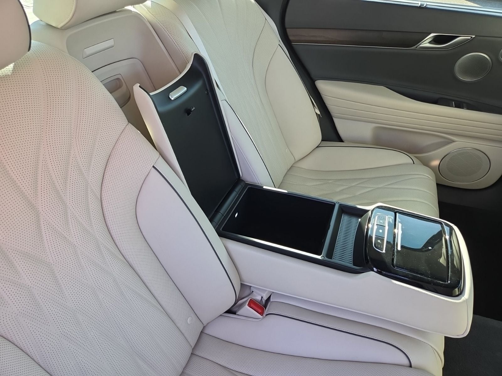 2021 Genesis G80 3.5T Twin Turbo AWD